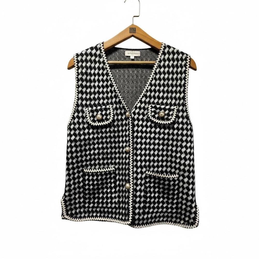 NWT P.J.G. Studio Black & White Tweed Jacket Pearl Buttons Mink Fleece M–L